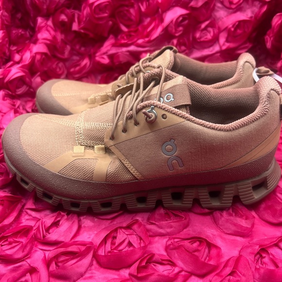 On running Women's Cloud Dip Cork & Cocoa
On Monaco - Picture 5 of 10